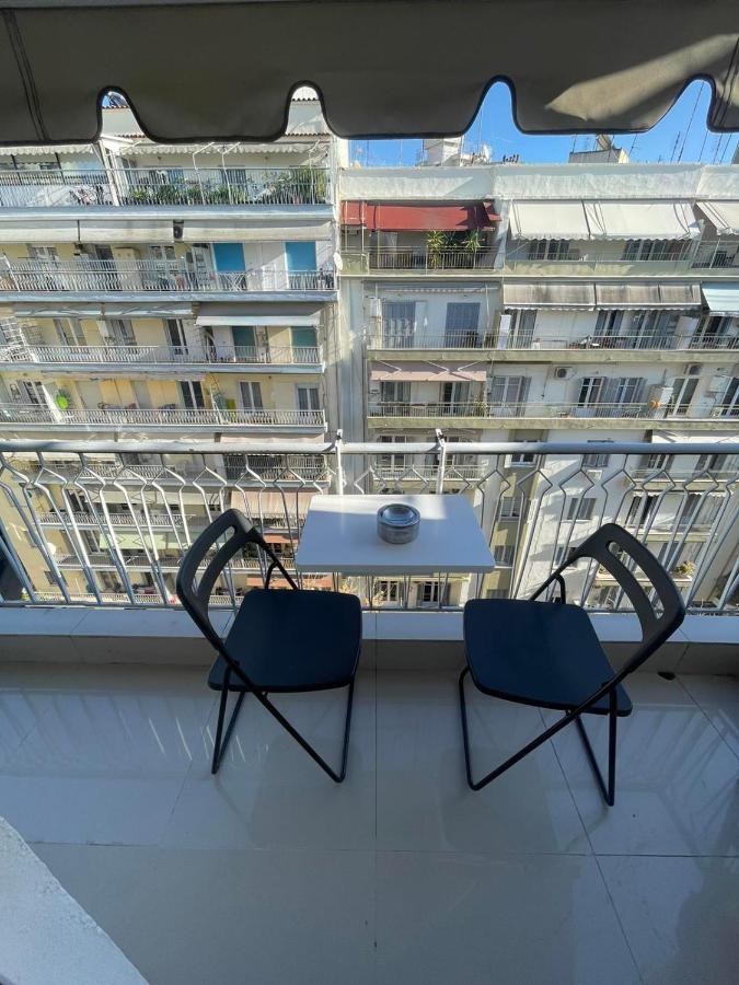 Central Sunny Apartment Tessalónica Exterior foto
